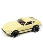 Auto World HO 1973 Datsun 240Z Yellow Electric Slot Car SC391