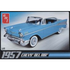 AMT 1/25 1957 Chevy Bel Air Plastic Model Kit