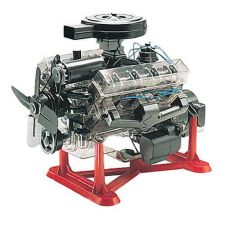 Revell 1:4 Visible V-8 Engine Plastic Model
