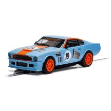 Scalextric 1/32 Aston Martin V8 Gulf Edition Slot Car C4209