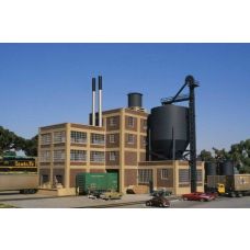 Walthers Cornerstone HO Scale Tire Plant Kit